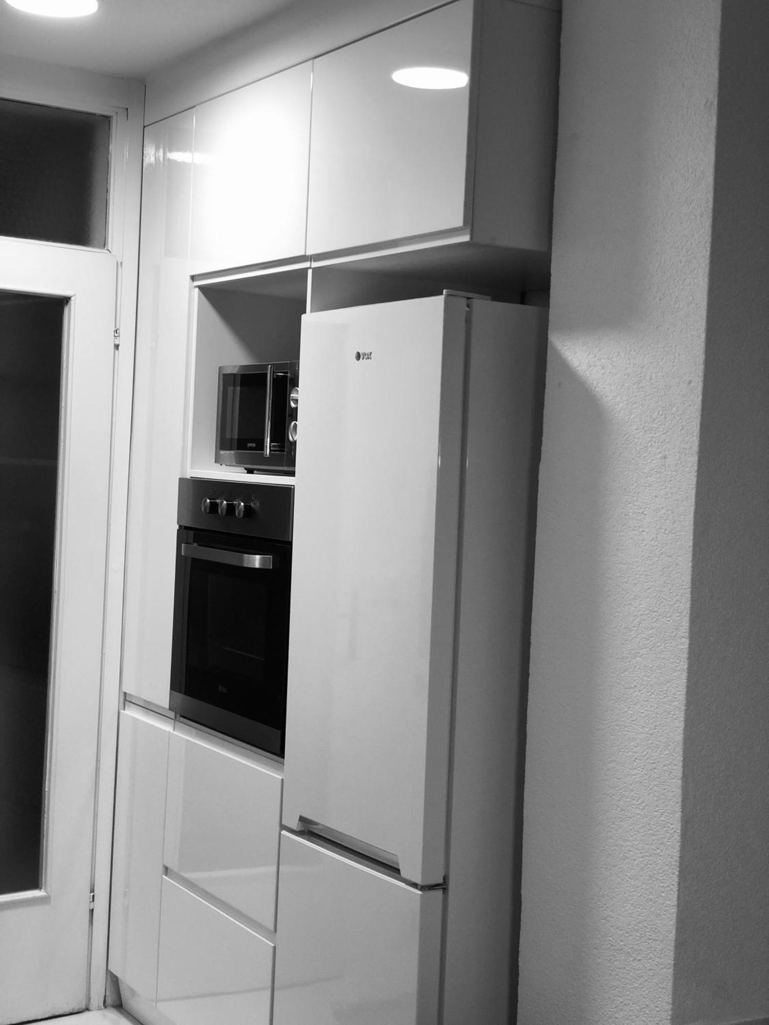 Apartment Etna! Near To Airport Сараево Экстерьер фото