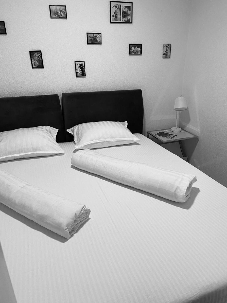 Apartment Etna! Near To Airport Сараево Экстерьер фото